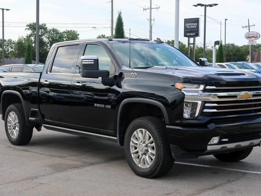 2023 Chevrolet Silverado 2500HD High Country photo 1