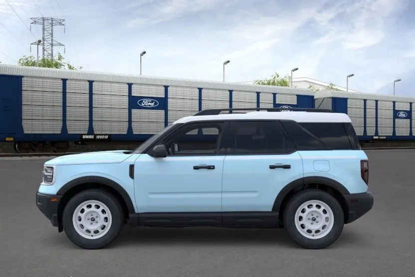 2025 Ford Bronco Sport Heritage photo 1
