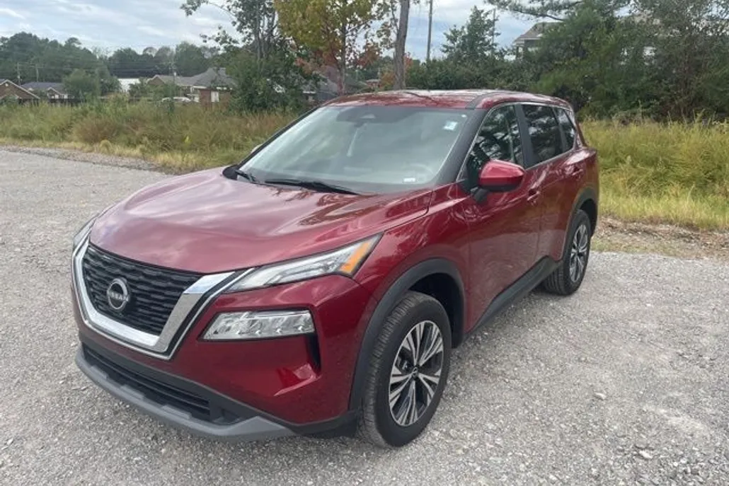 2023 Nissan Rogue SV photo 1