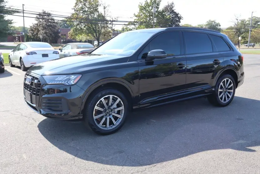 2024 Audi Q7 Premium Plus photo 1
