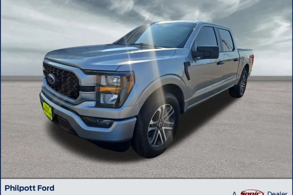 2023 Ford F-150 XL photo 1