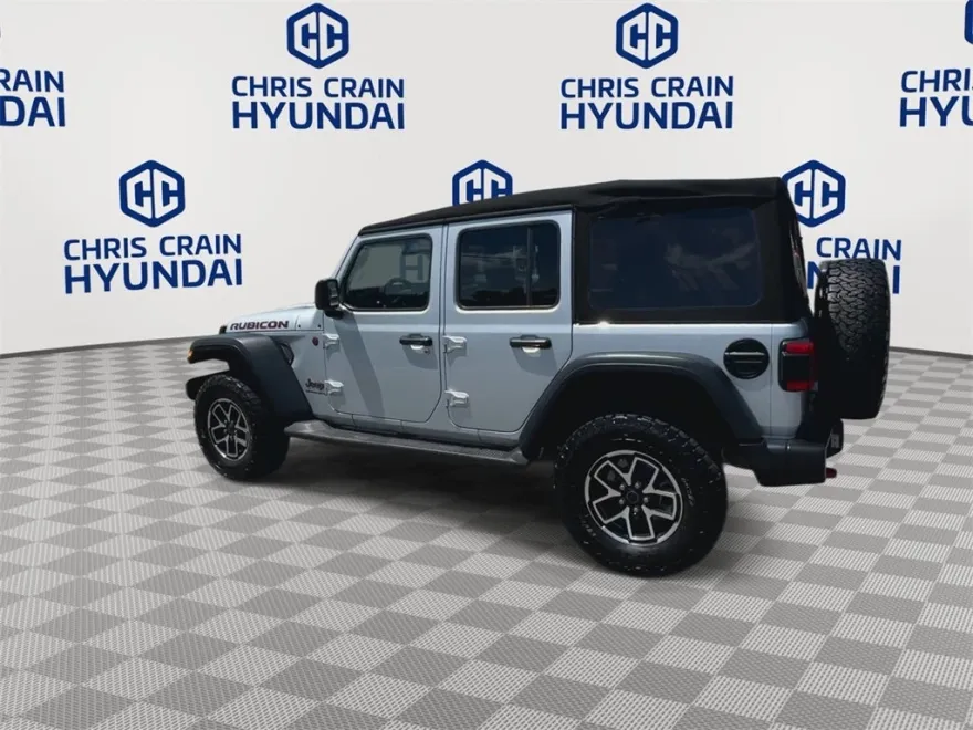 2024 Jeep Wrangler Rubicon photo 1