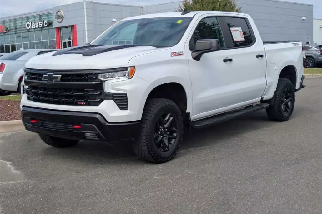2023 Chevrolet Silverado 1500 LT Trail Boss photo 1