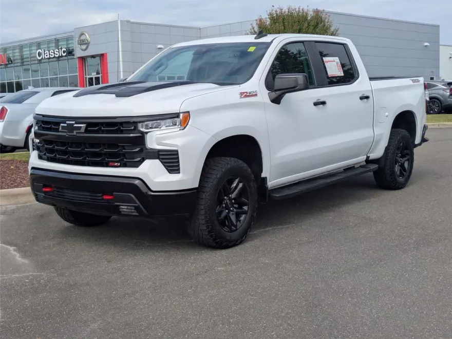 2023 Chevrolet Silverado 1500 LT Trail Boss photo 1