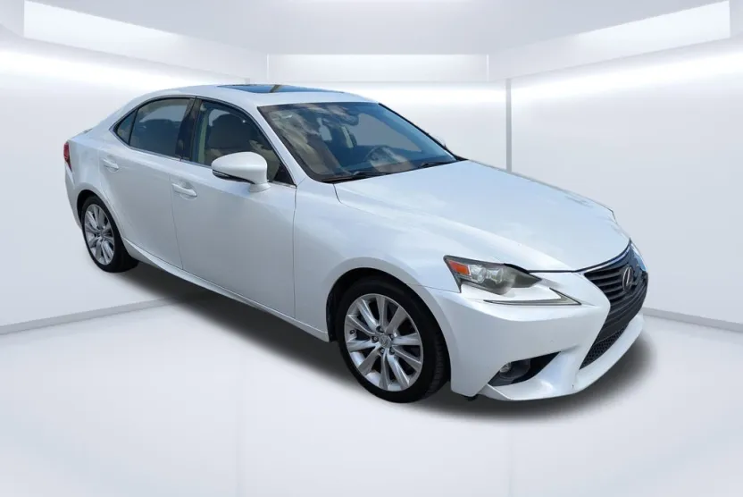 2016 Lexus IS 300 photo 1