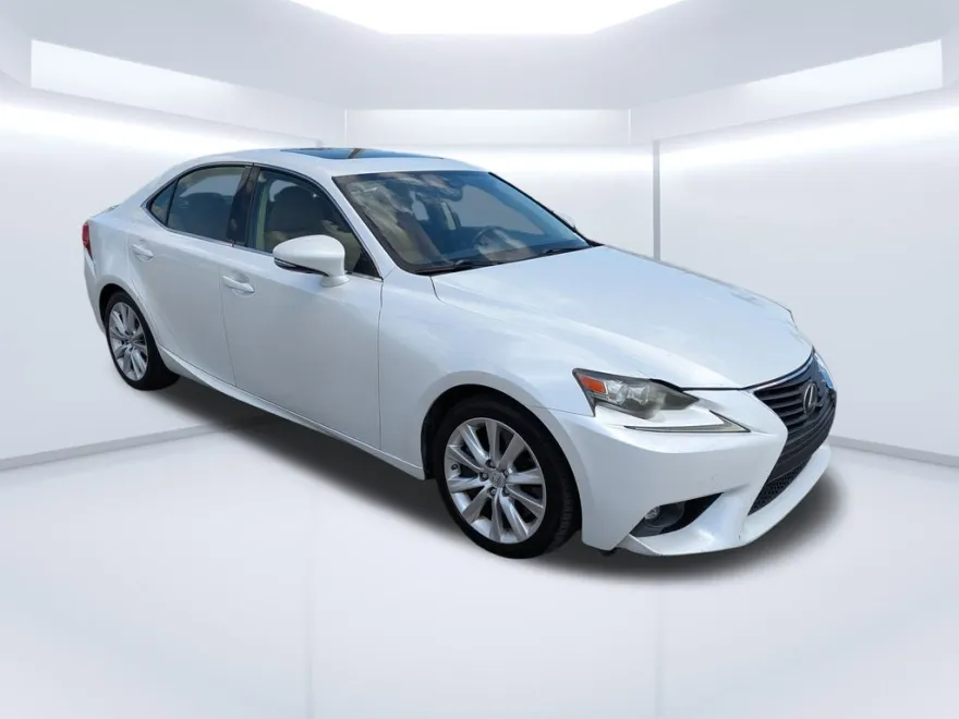 2016 Lexus IS 300 photo 1
