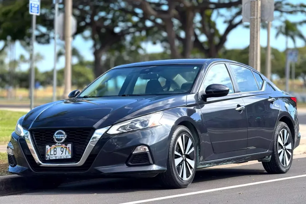 2022 Nissan Altima 2.5 SV photo 1