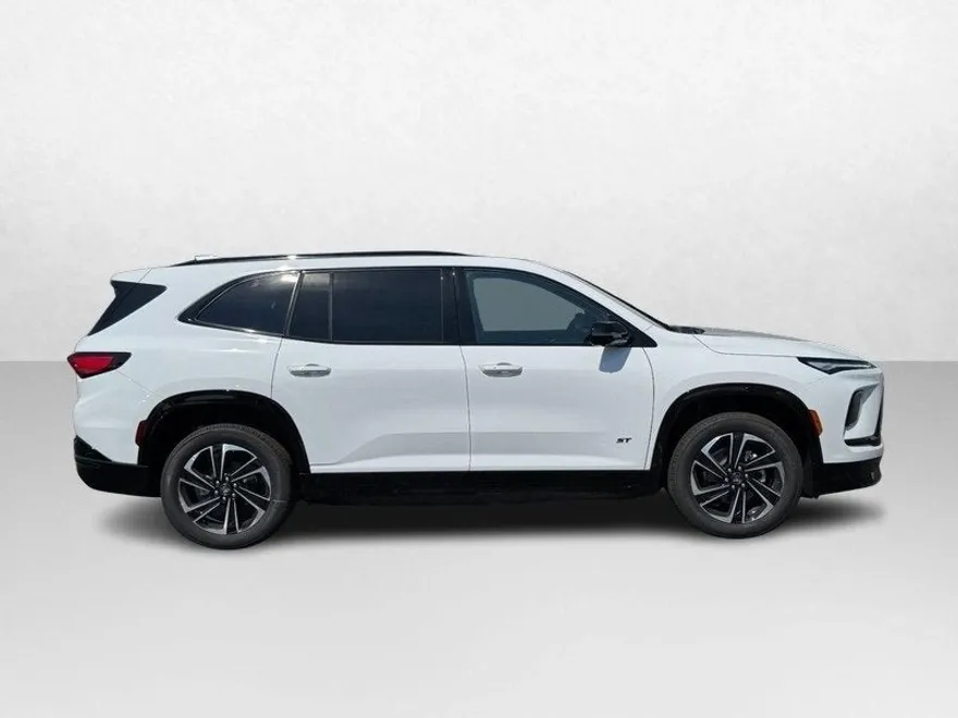 2026 Buick Enclave Sport Touring photo 1