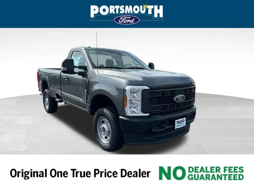 2025 Ford F-350 photo 1