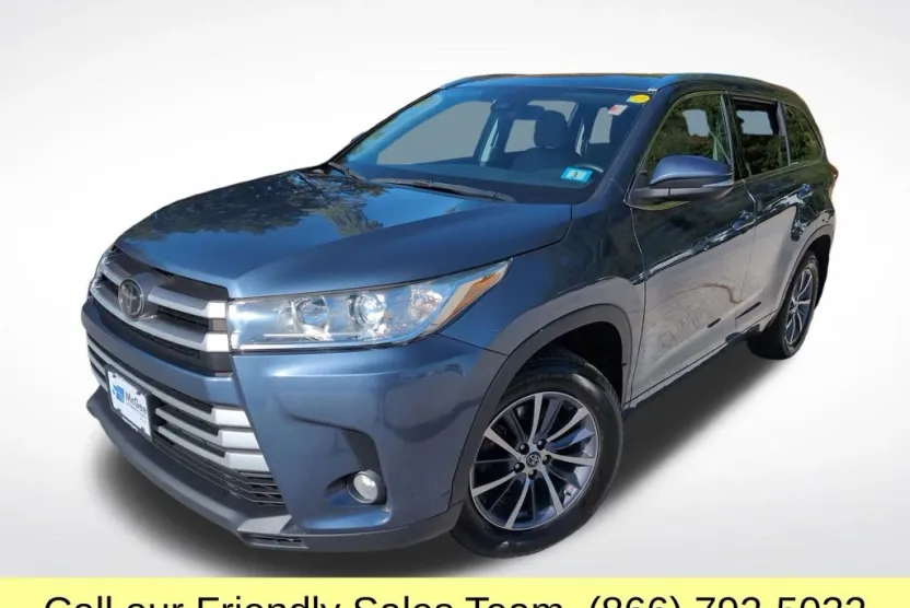 2017 Toyota Highlander XLE photo 1