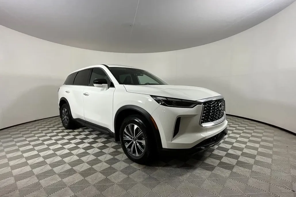 2025 Infiniti QX60 Pure photo 1