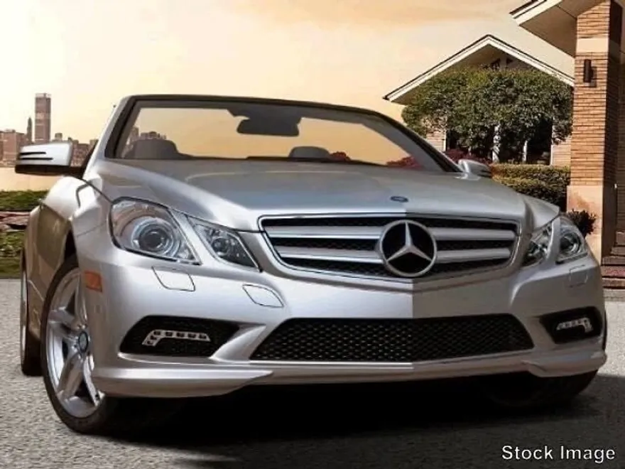2011 Mercedes Benz E 350 Cabriolet photo 1