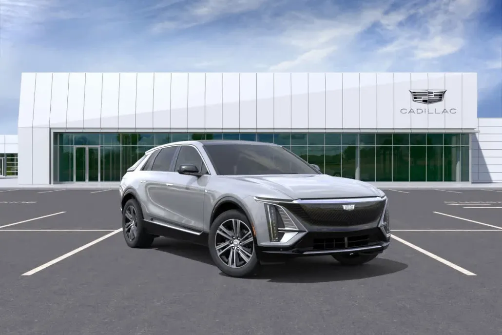 2025 Cadillac Lyriq Luxury photo 1