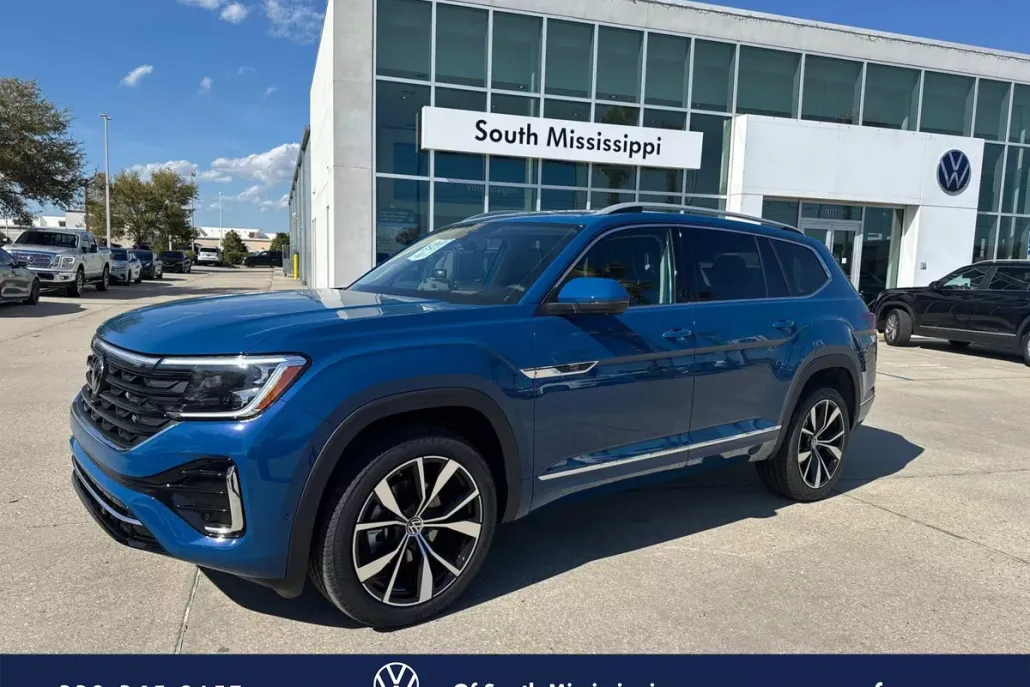 2025 Volkswagen Atlas SEL Premium R-Line photo 1