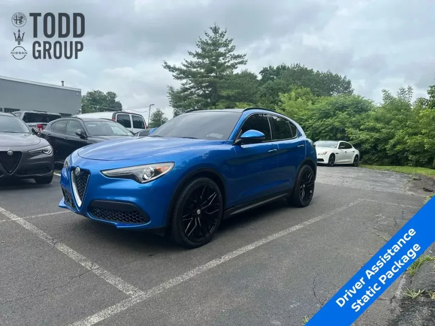2019 Alfa Romeo Stelvio Ti Sport photo 1
