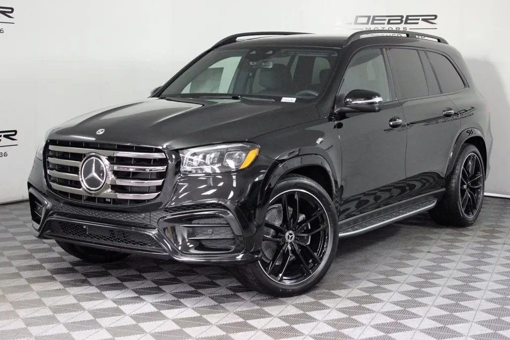2025 Mercedes Benz GLS 580 4MATIC photo 1