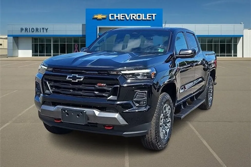 2026 Chevrolet Colorado Z71 photo 1