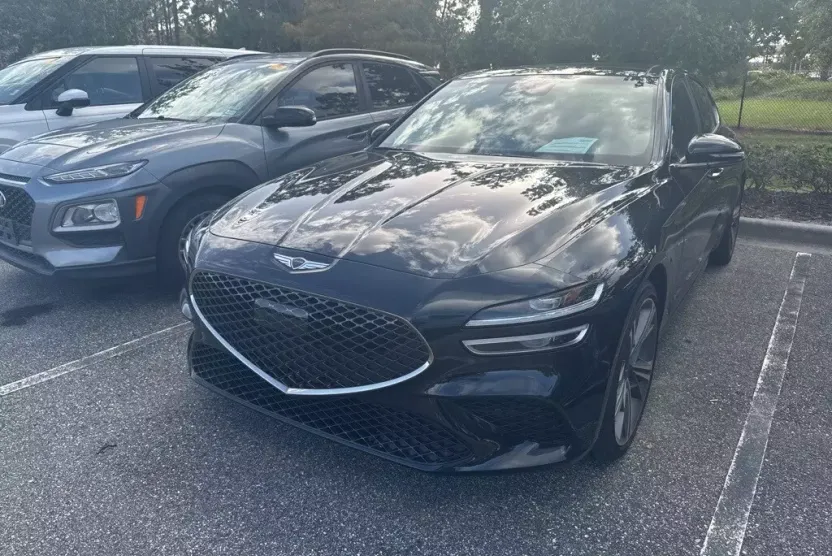 2025 Genesis G70 2.5T photo 1