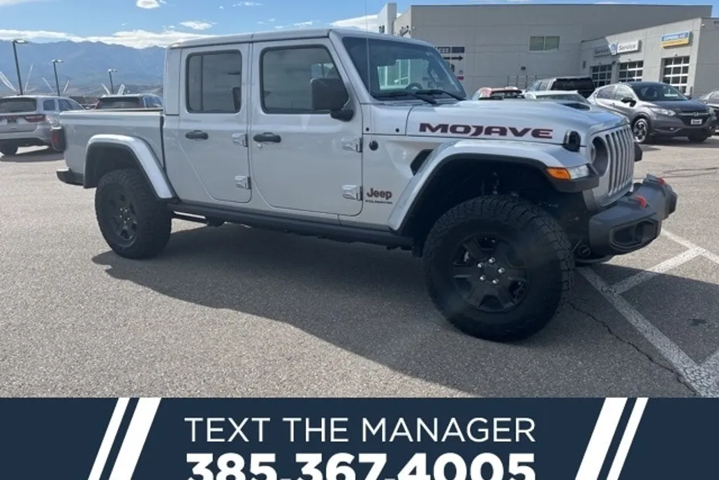 2023 Jeep Gladiator Mojave photo 1