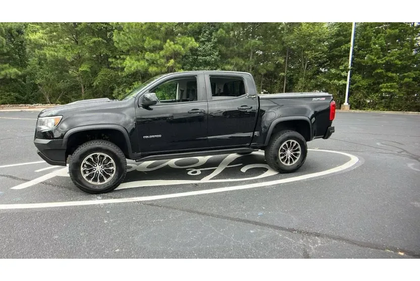2020 Chevrolet Colorado ZR2 photo 1