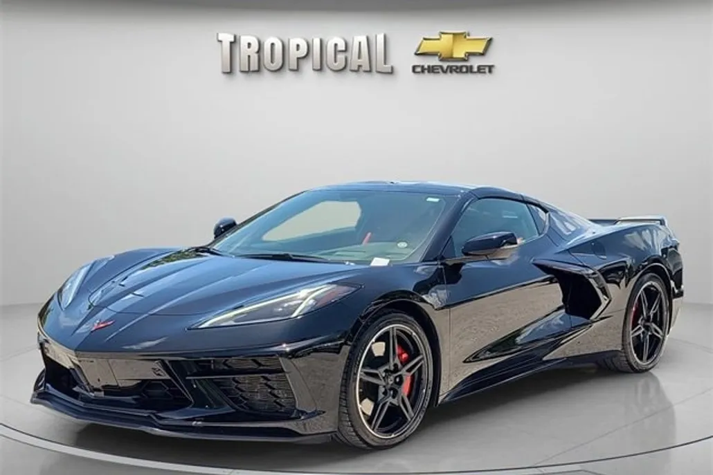2020 Chevrolet Corvette Stingray 3LT photo 1