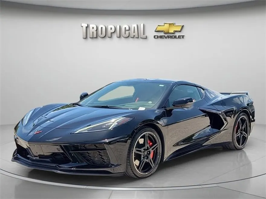 2020 Chevrolet Corvette Stingray 3LT photo 1
