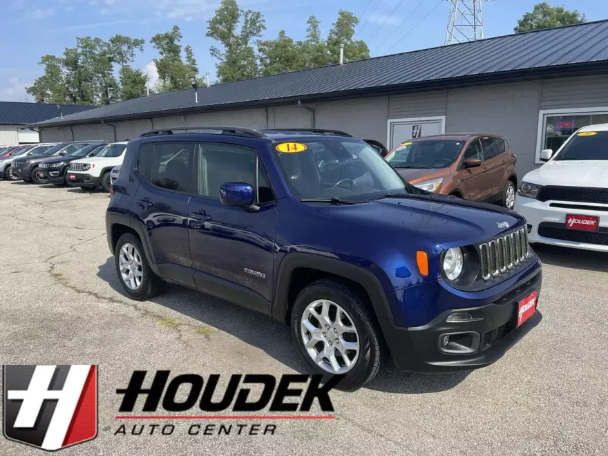 2016 Jeep Renegade Latitude North Edition photo 1