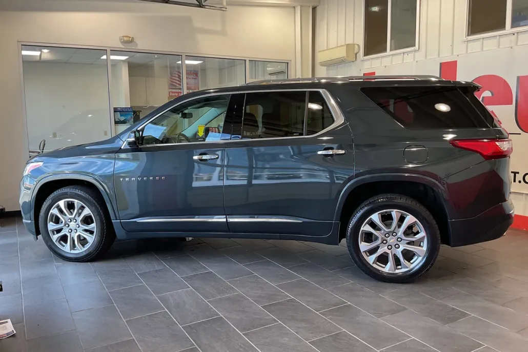 2020 Chevrolet Traverse Premier photo 1