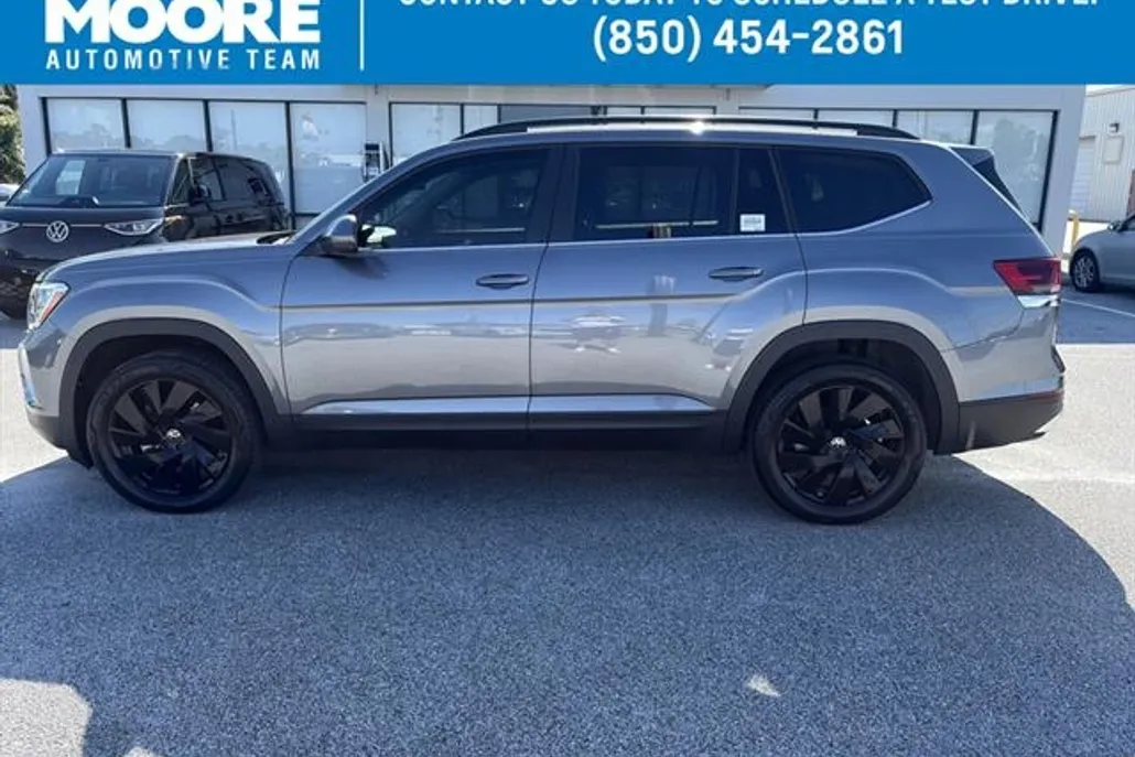 2024 Volkswagen Atlas SE Technology photo 1