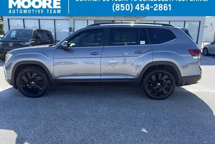 2024 Volkswagen Atlas SE Technology photo 1