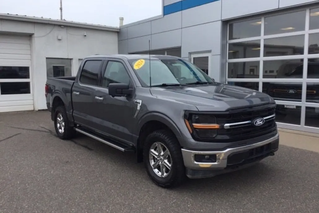 2024 Ford F-150 XLT photo 1