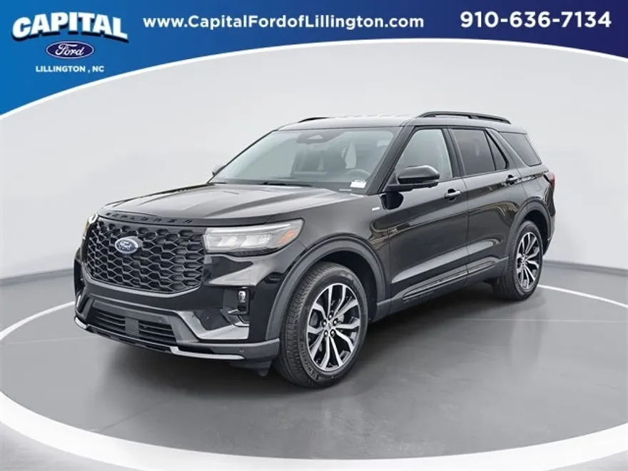 2025 Ford Explorer ST-Line photo 1