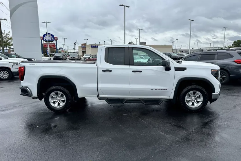 2023 Gmc Sierra 1500 Pro photo 1