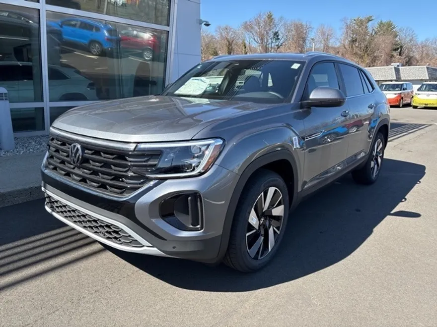 2025 Volkswagen Atlas Cross Sport SE Technology photo 1