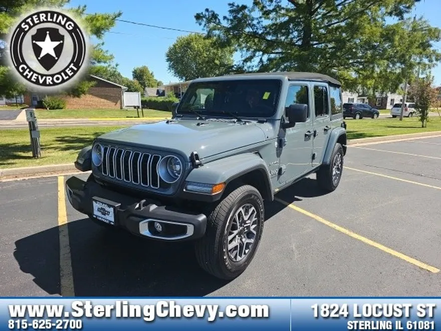 2024 Jeep Wrangler Sahara photo 1