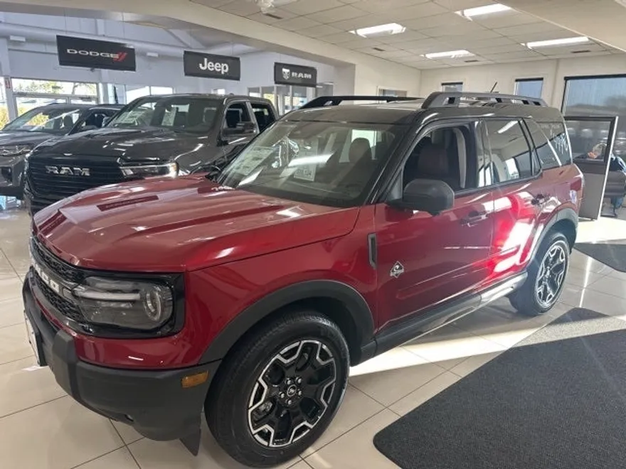 2025 Ford Bronco Sport Outer Banks photo 1