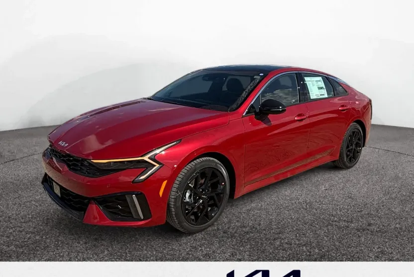 2026 Kia K5 GT-Line photo 1