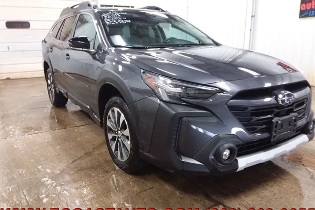 2024 Subaru Outback Limited XT photo 1