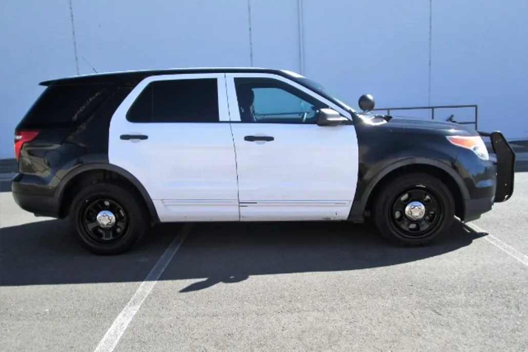 2013 Ford Explorer photo 1
