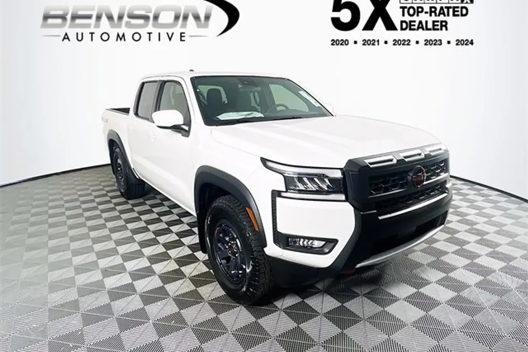 2025 Nissan Frontier PRO-X photo 1