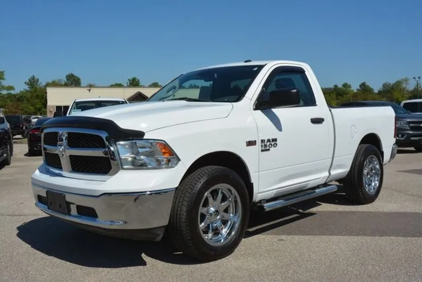 2019 Ram 1500 Classic Express photo 1