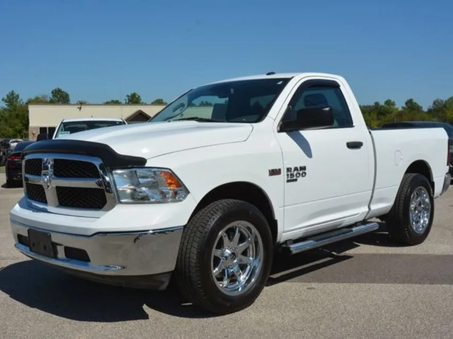 2019 Ram 1500 Classic Express photo 1