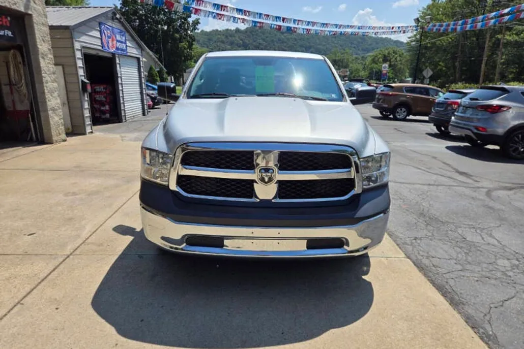 2017 Ram 1500 ST photo 1