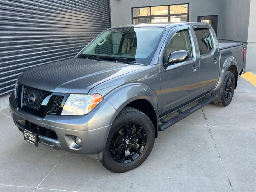 2020 Nissan Frontier SV photo 1