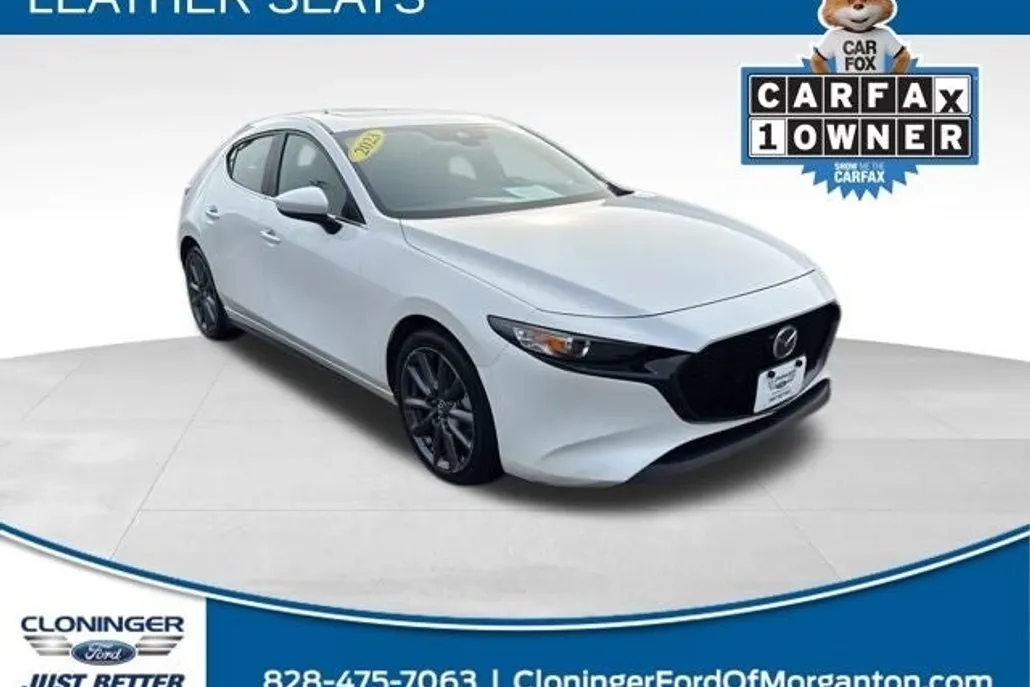 2023 Mazda Mazda3 2.5 s Preferred photo 1