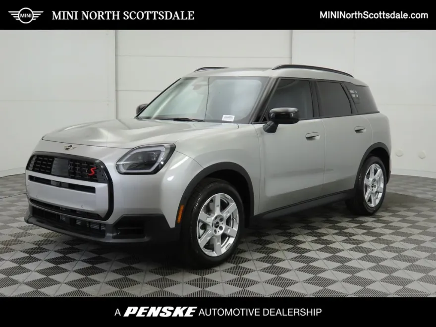 2025 Mini Cooper S ALL4 photo 1