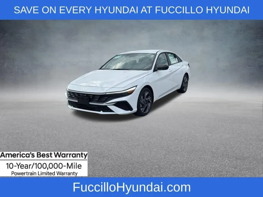 2025 Hyundai Elantra SEL Sport photo 1