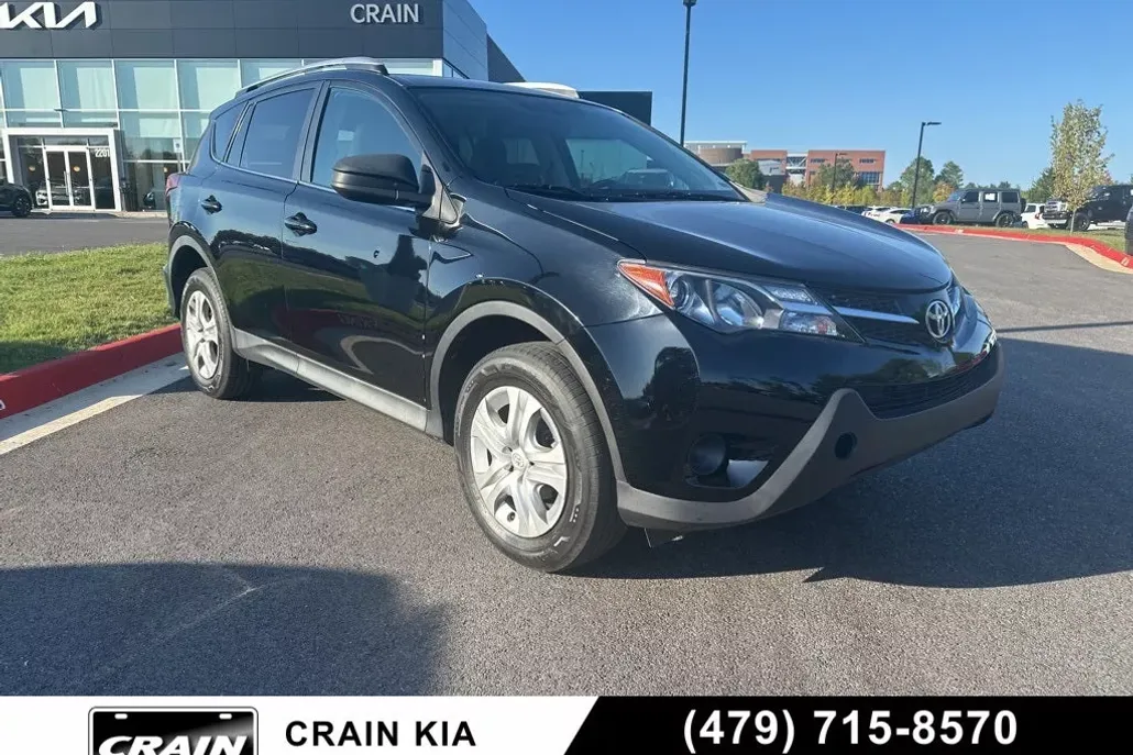 2013 Toyota RAV4 photo 1