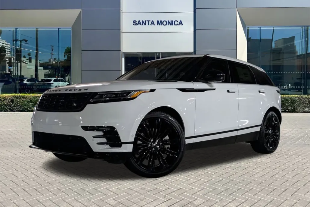 2026 Land Rover Range Rover Velar P250 Dynamic SE photo 1