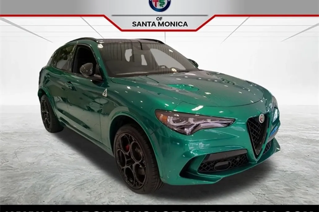 2024 Alfa Romeo Stelvio Quadrifoglio photo 1